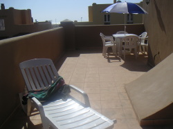 Upstairs balcony for sunbathing