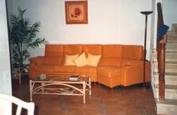 consists of sat/ tv, cd, comfy seating e