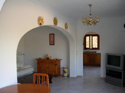 Downstairs Lounge/Dinner