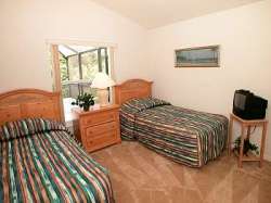 Twin Bedroom