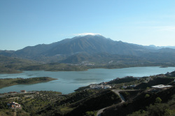 Nearby Lake Vinuela