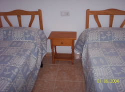 Twin bedroom