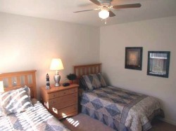 one of the 2 twin bedrooms