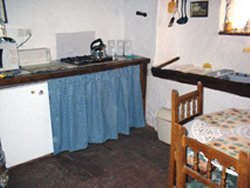 Kitchen & Dining Area in The Hayloft
