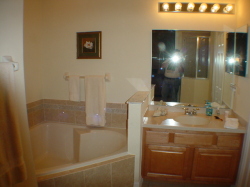 End the day in a Jacuzzi Bath, ahhhhhhhh