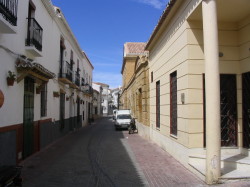typical street in Carratraca
