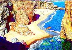Walk in about 15-min to this hidden cove