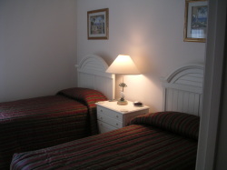 Twin bedroom