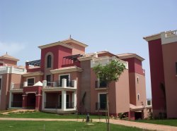Front view of apartment, top right corne