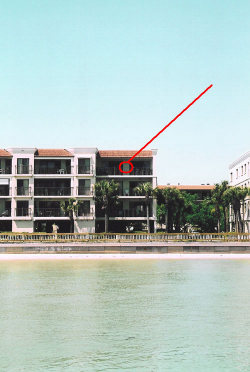 Top Floor condo