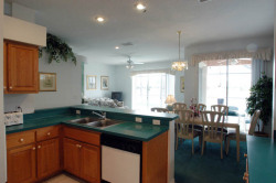 Fully equipped kitchen