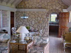 Catedral Dining room and kitchen