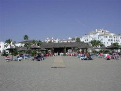 Duquesa beach