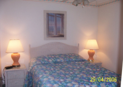 Queen size bed