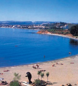 The nearby beach of Playa del Cristo
