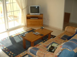  South Facing Lounge/Balcony..Phew!!