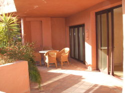 2 Bedroom Apartment - Bright Balcony