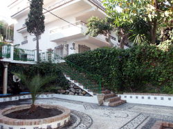 Communal landscaped areas