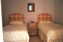 Twin bedroom