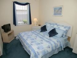 master suite 3 with en-suite bath
