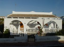 2 Bed 1 Bath with private pool.