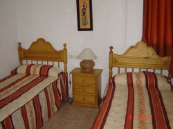 Twin bedroom
