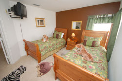 Upstairs twin bedroom