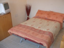 Bedroom 3 - double sofabed - TV/DVD/PS2