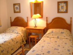 Twin bedroom