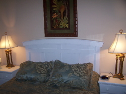 Bedroom-Queen Bed