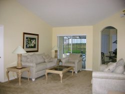 Sitting Room with access to the pool