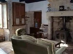 Le Four lounge
