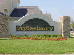 FRONT VIEW OF ESTATE