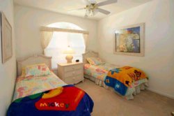 Twin bedroom