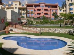 Grassy Area aound childrens pool