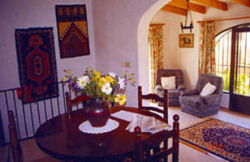 The dining room and summer lounge