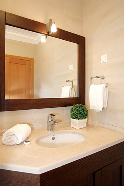 En-suite bathroom