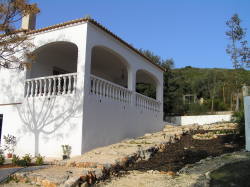 Villa Steps