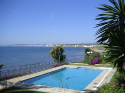 Pool & Gardens - access to Cristo Beach