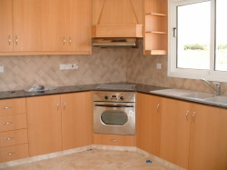 Fully fitted kitchen area