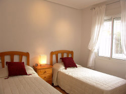 Twin bedroom