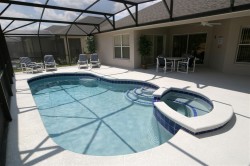 Fantastic South Facing Pool & Spa