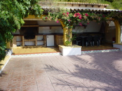 Outdoor fully equipped kitchen and barbe