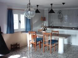 kitchen / dining  area