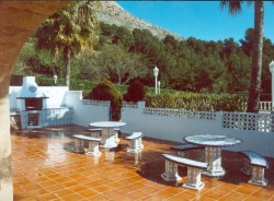 BBQ with seating area