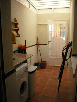 Galeria/Laundry area