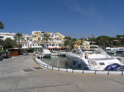 Puerto Cabopino- Marina/ restaurants/ be