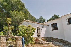 Entry to Villa and Morning Garden