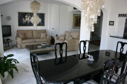 Huge sunny Lounge and dining area
