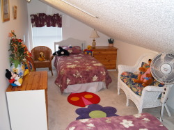 Childrens Bedroom with Games,Toys & Puzz
